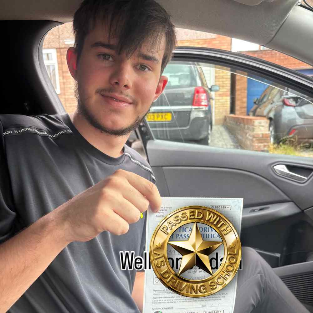 Driving Lessons Ellesmere Port with Passed with Us: ADI Registered, high pass rate, fully trained tutors, and lessons for beginners. Book now.